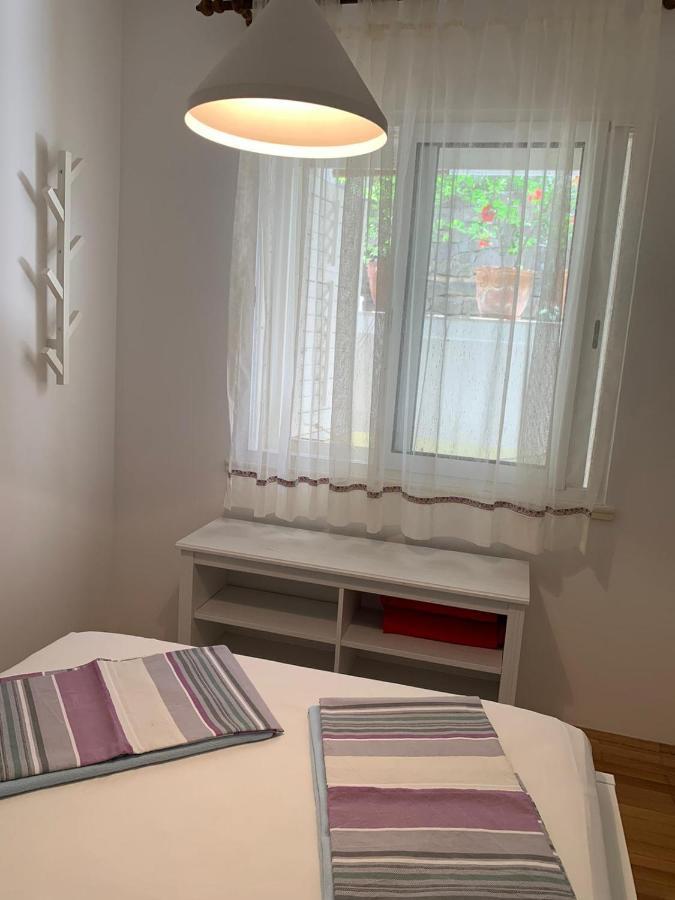 Apartmani "Miso" Подгора Екстериор снимка
